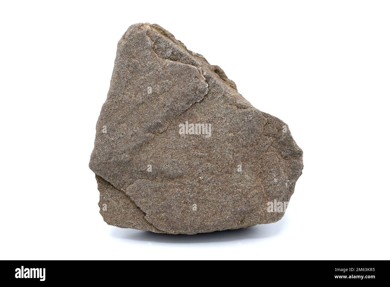 La arenisca es una roca sedimentaria clástica compuesta por granos de cuarzo. Esta muestra proviene de Cardona, Barcelona, Cataluña, España. Foto de stock