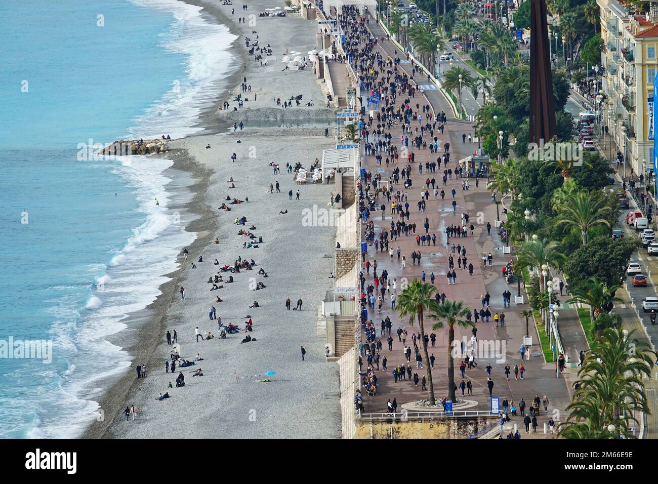 Por encima de la vista de Promenade des Anglais. Niza, Francia - Diciembre 2022 Foto de stock