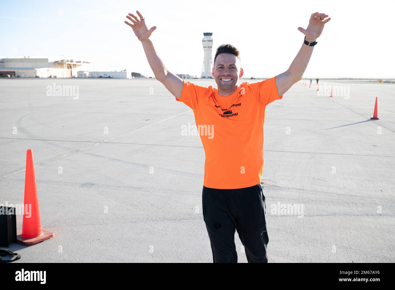 La Base Edwards de la Fuerza Aérea muestra su apoyo a los niños