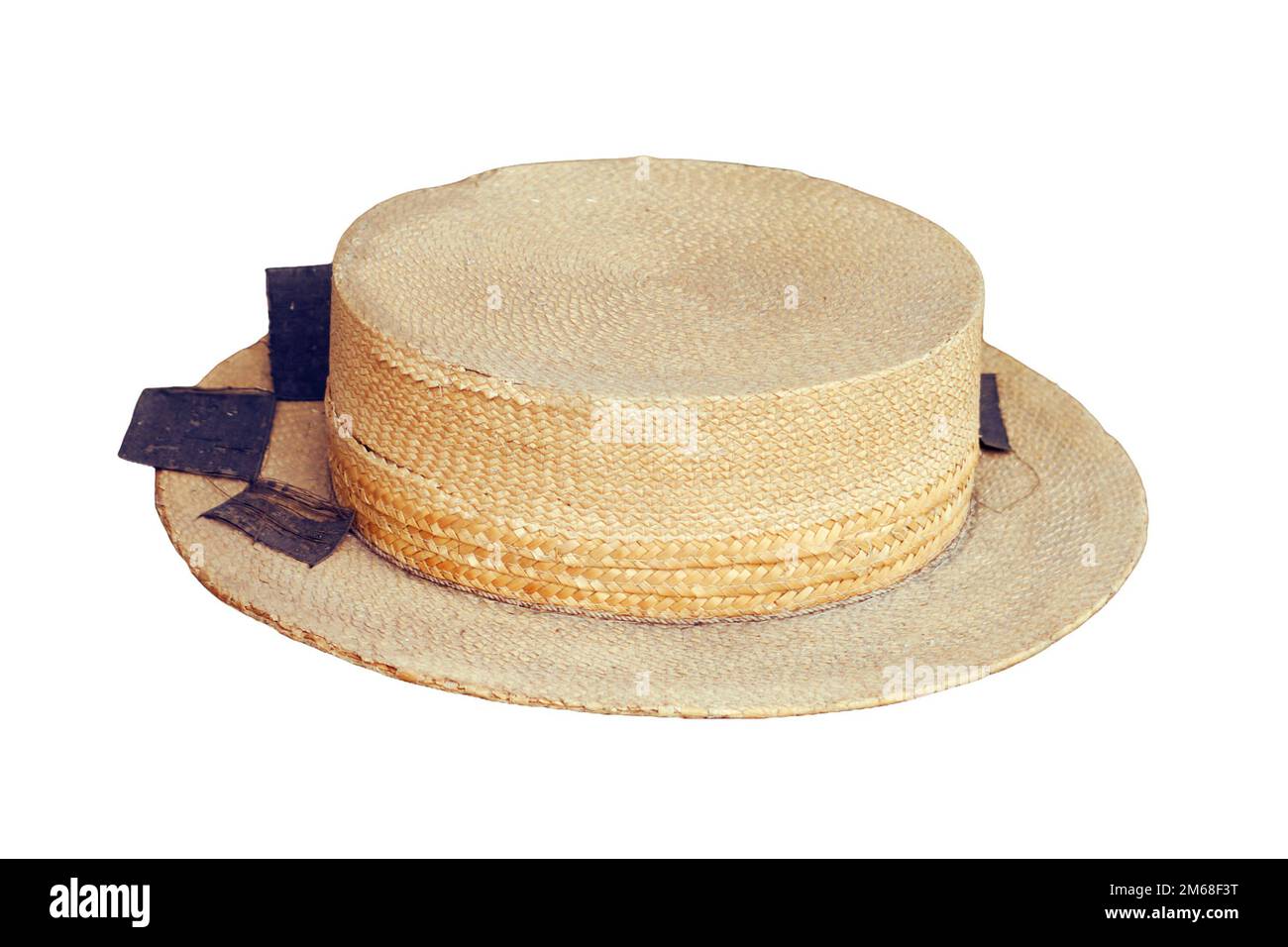 Perfecto Dentro Leer Un viejo sombrero de paja, aislado en un fondo blanco Fotografía de stock -  Alamy