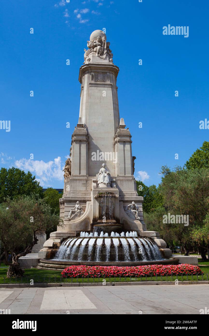 Monumento a Miguel de Cervantes Foto de stock