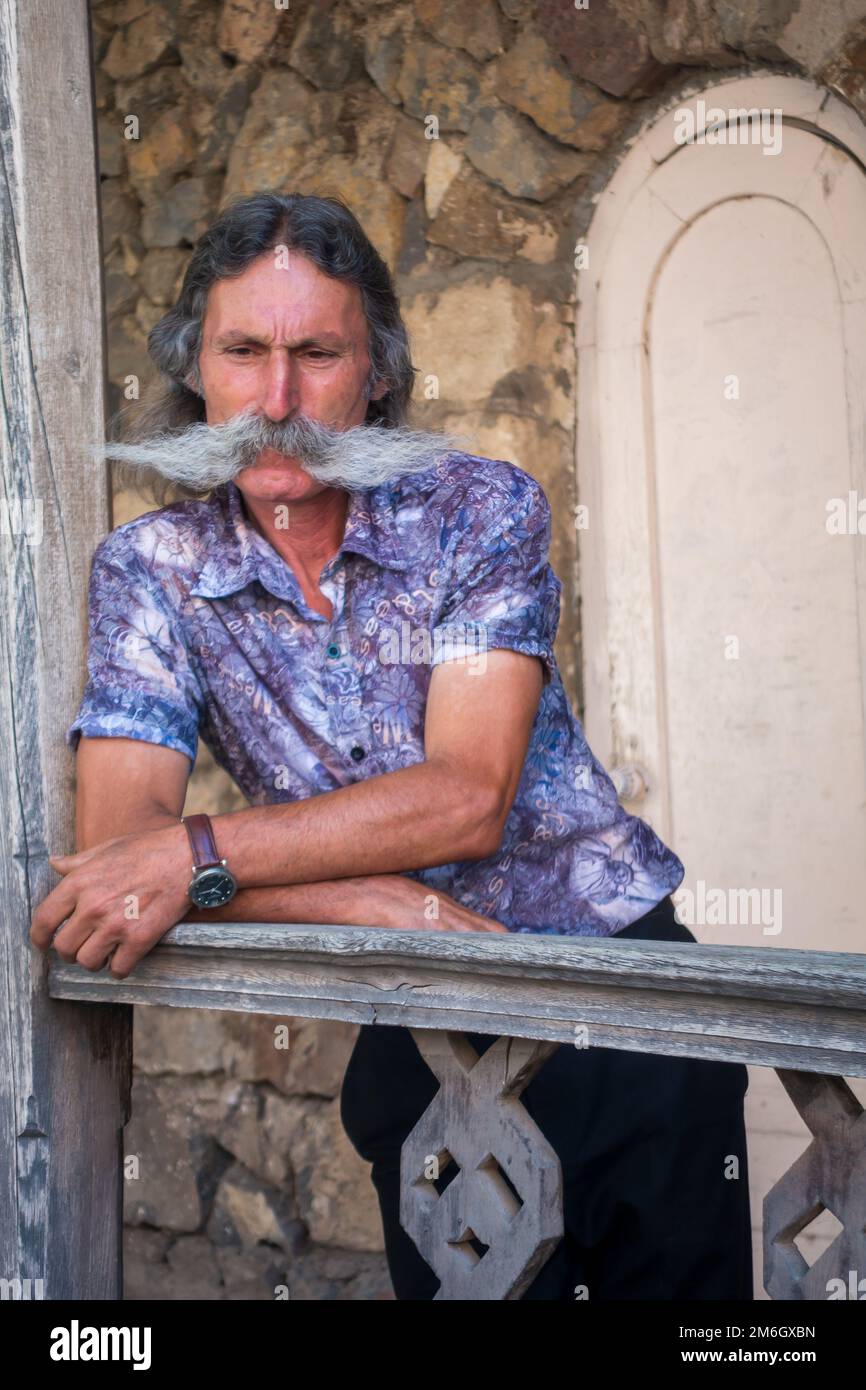 Caras de Turquía: Hombre turco con bigote manillar Foto de stock