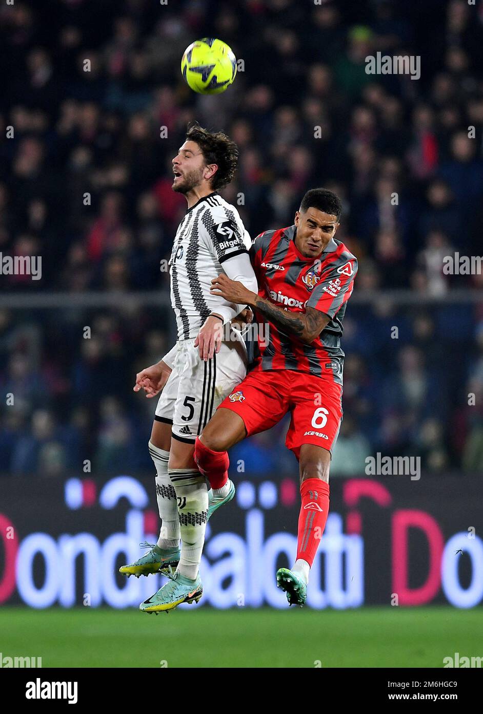 Fútbol Serie A Cremonese v Juventus Stadio Giovanni Zini, Cremona