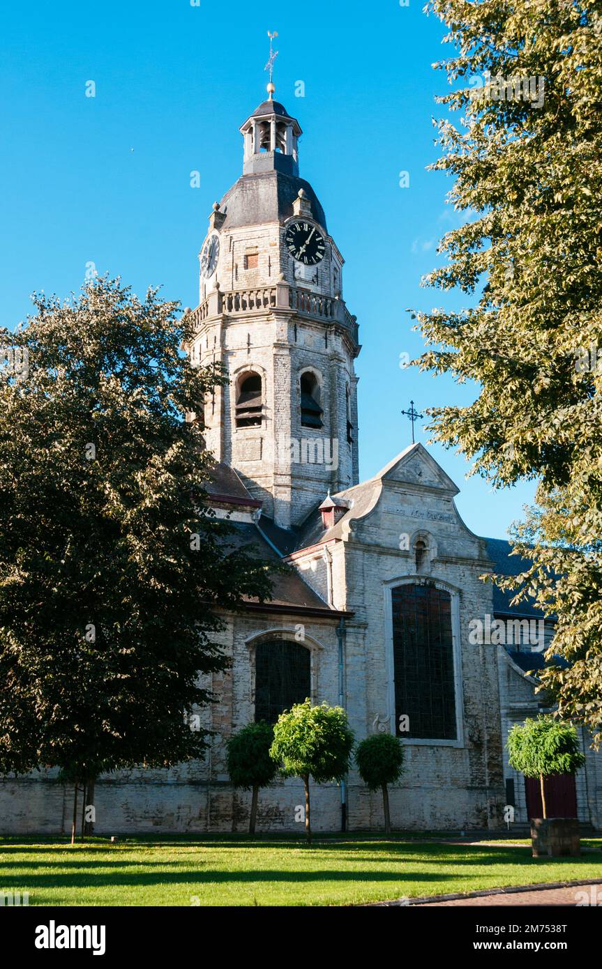 Iglesia Onze-Lieve-Vrouw-Bezoekingkerk en Rupelmonde Foto de stock