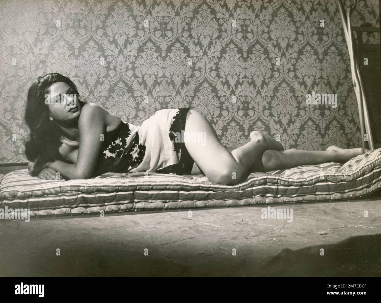 Iactriz italiana y personalidad de televisión Sandra Milo, Italia 1950s Foto de stock