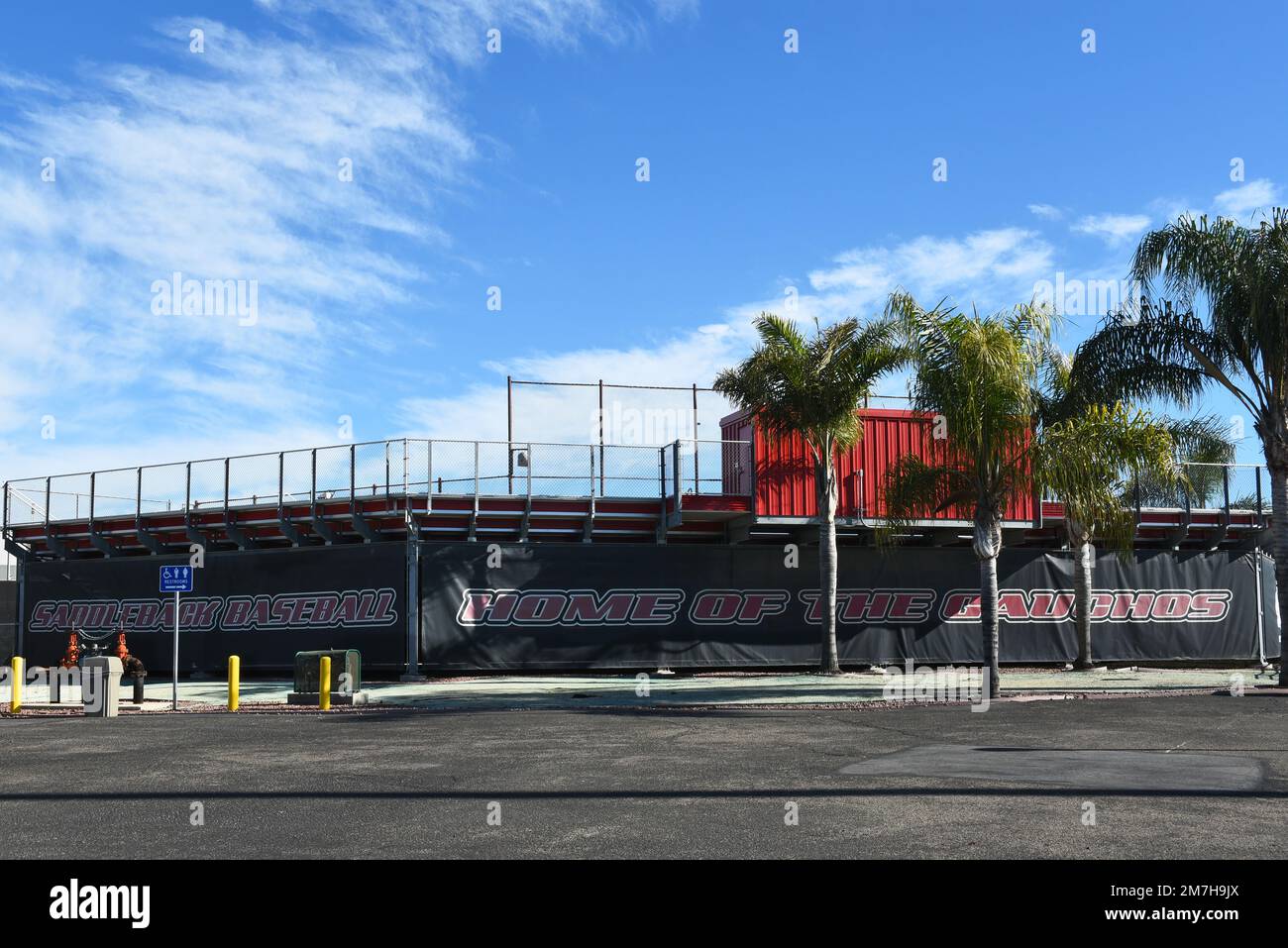MISSION VIEJO, CALIFORNIA - 8 ENE 2023: Doug Fritz Field en el campus de Saddleback College, hogar del equipo de béisbol Gauchos. Foto de stock