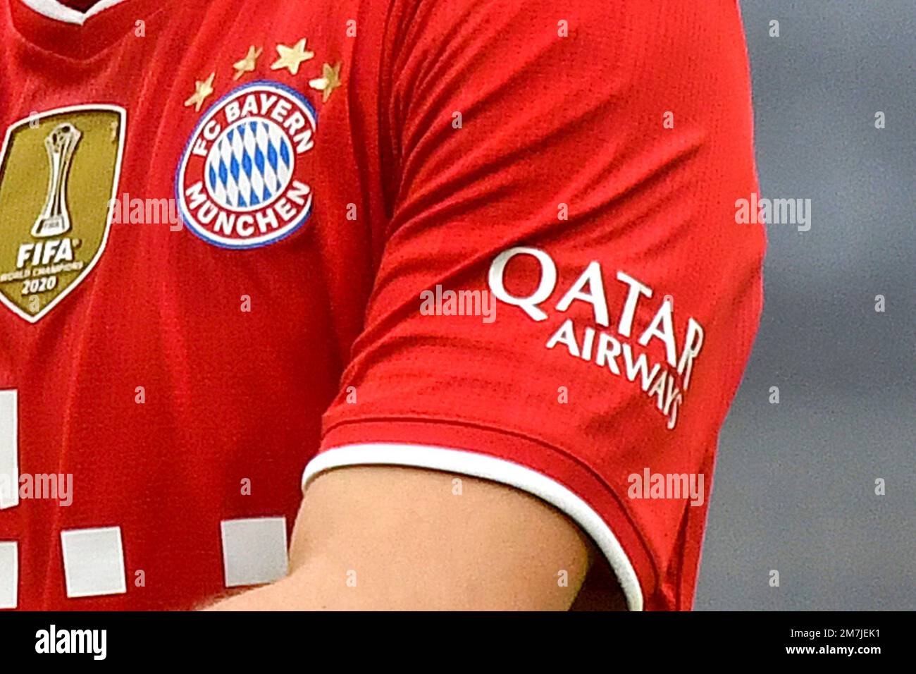 Munich, Alemania. 10th de enero de 2023. A pesar de las críticas: El FC Bayern  Munich quiere ampliar el patrocinio con Qatar Airways. FOTO DE ARCHIVO;  patrocinador de manga. Fútbol 1.Bundesliga temporada
