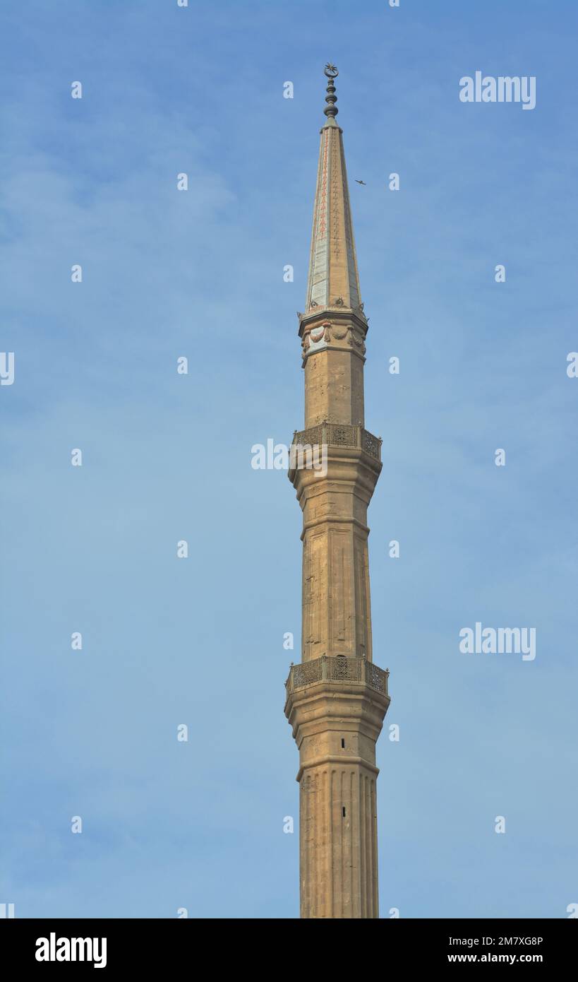 La gran mezquita de Muhammad Ali Pasha o la mezquita de Alabastro en la Ciudadela de El Cairo, el material principal es la piedra caliza que probablemente proviene de las Grandes Pirámides Foto de stock