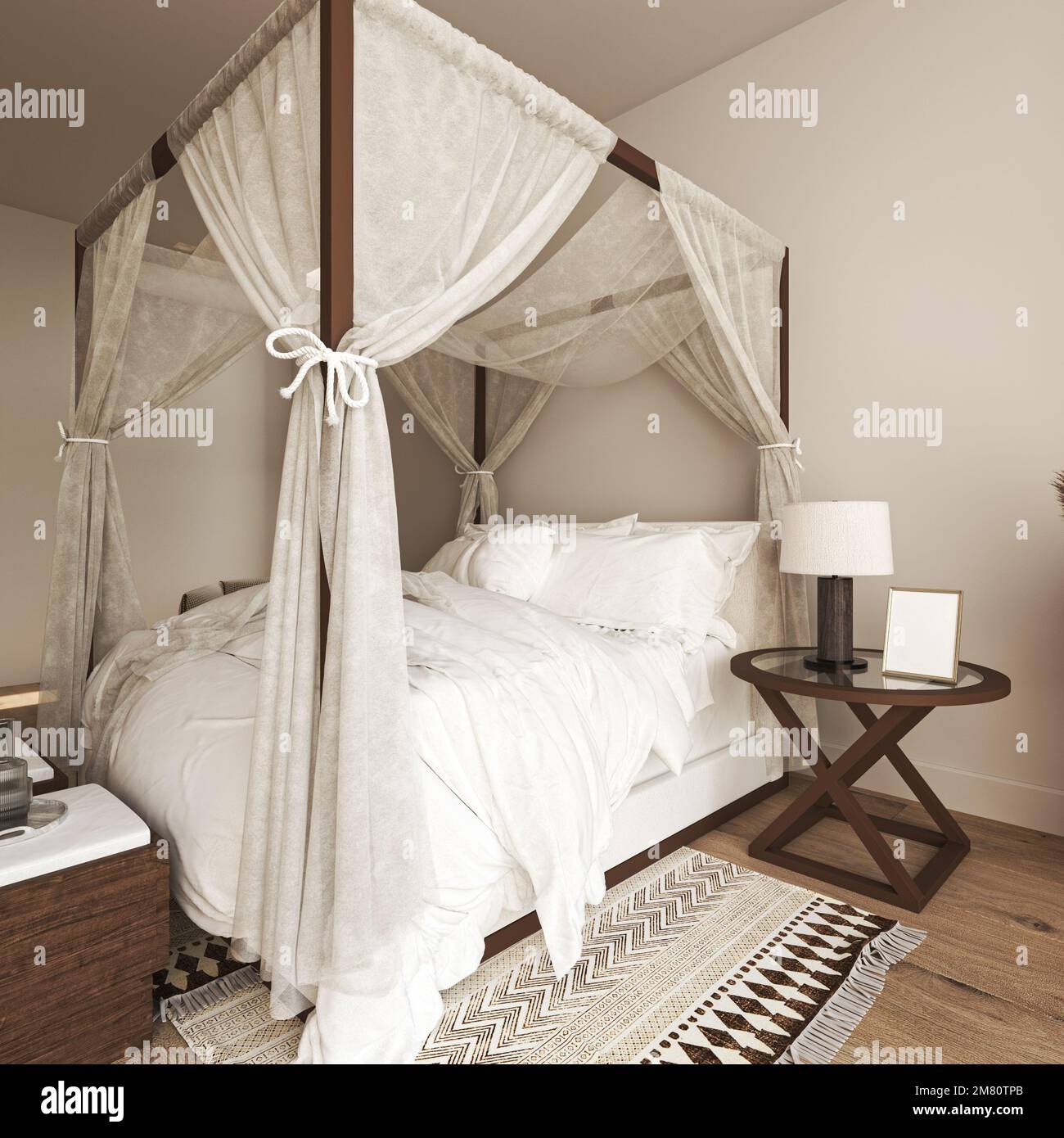 Acogedor dormitorio con cama grande, cojines decorativos y paredes a rayas  en blanco y azul Fotografía de stock - Alamy