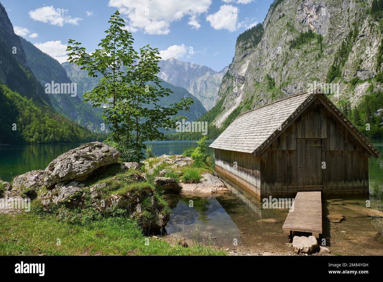 Hütte am Obersee-Nationalpark Berchtesgaden Foto de stock