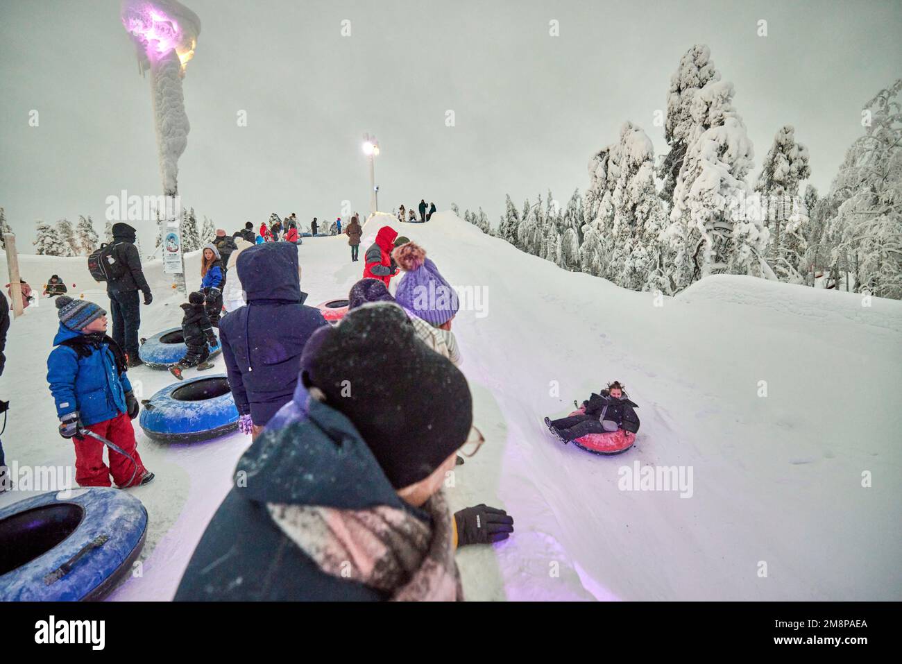 Rovaniemi, Laponia, norte de Finlandia. Santa Claus Village Arctic Circle diversión Snowman World Foto de stock