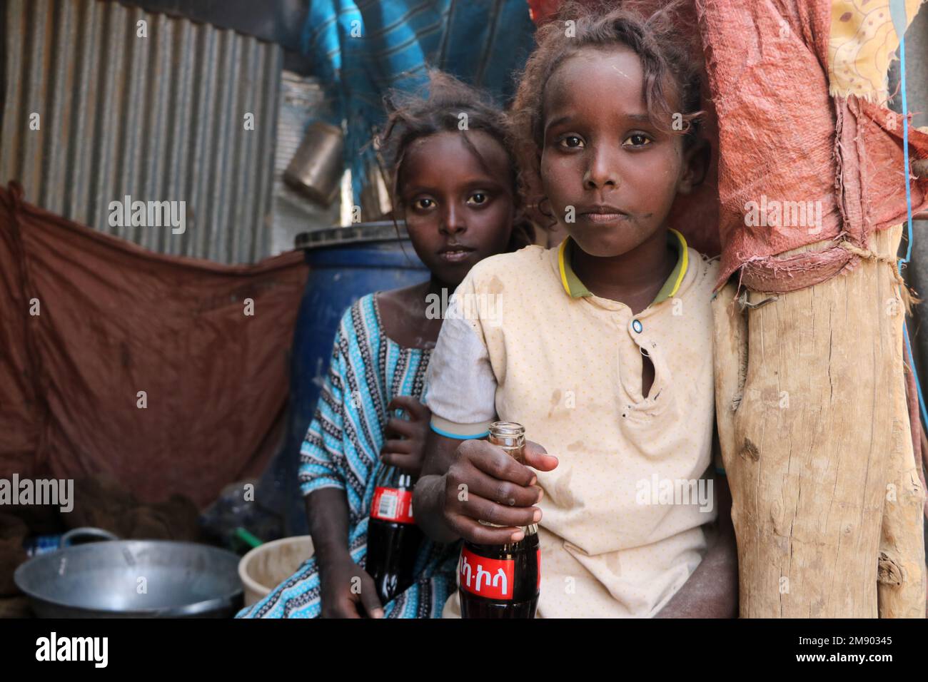 Retrato de niñas, gente común, Etiopía Foto de stock