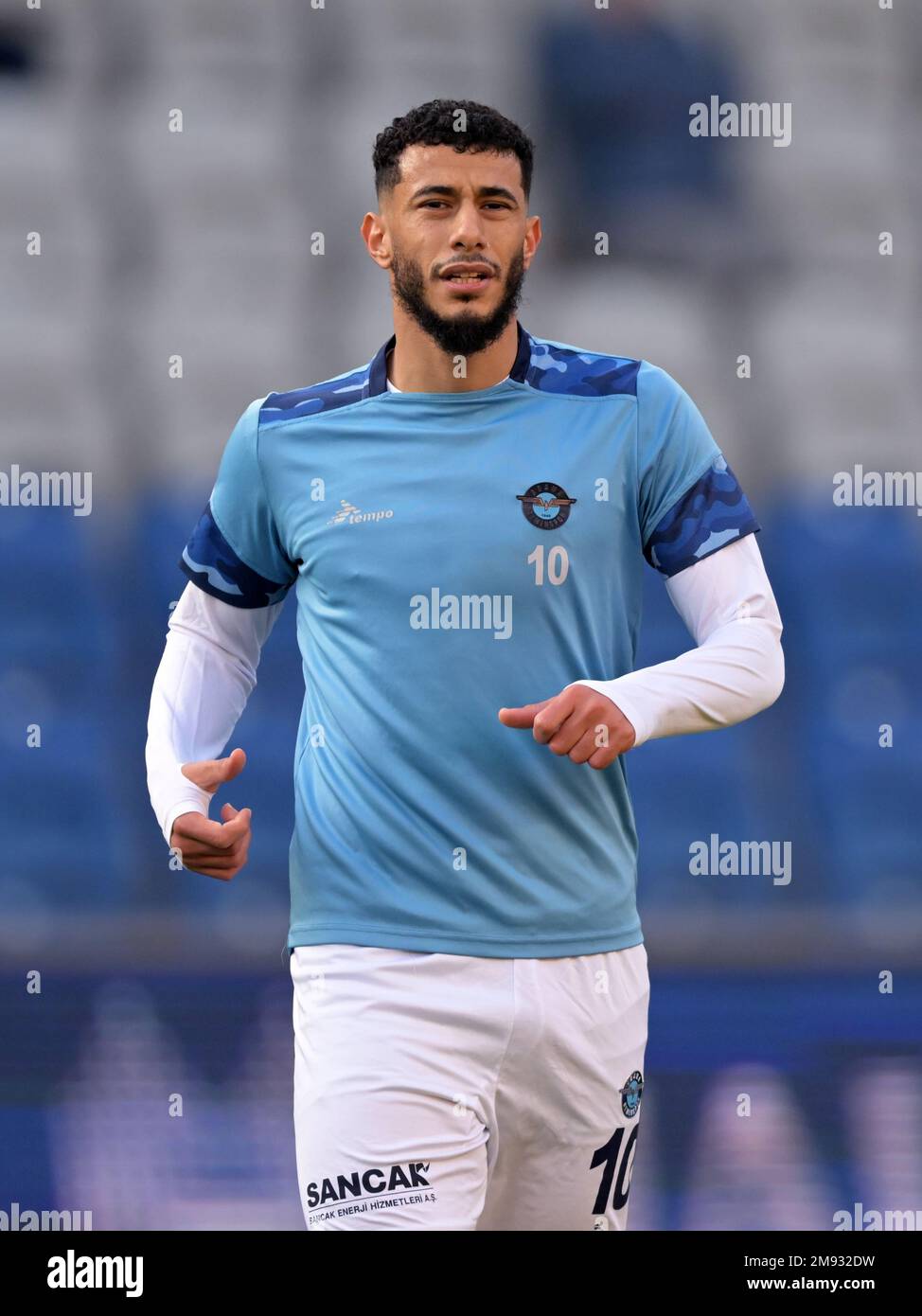 ESTAMBUL - Younes Belhanda De Adana Demirspor AS Durante El Partido ...