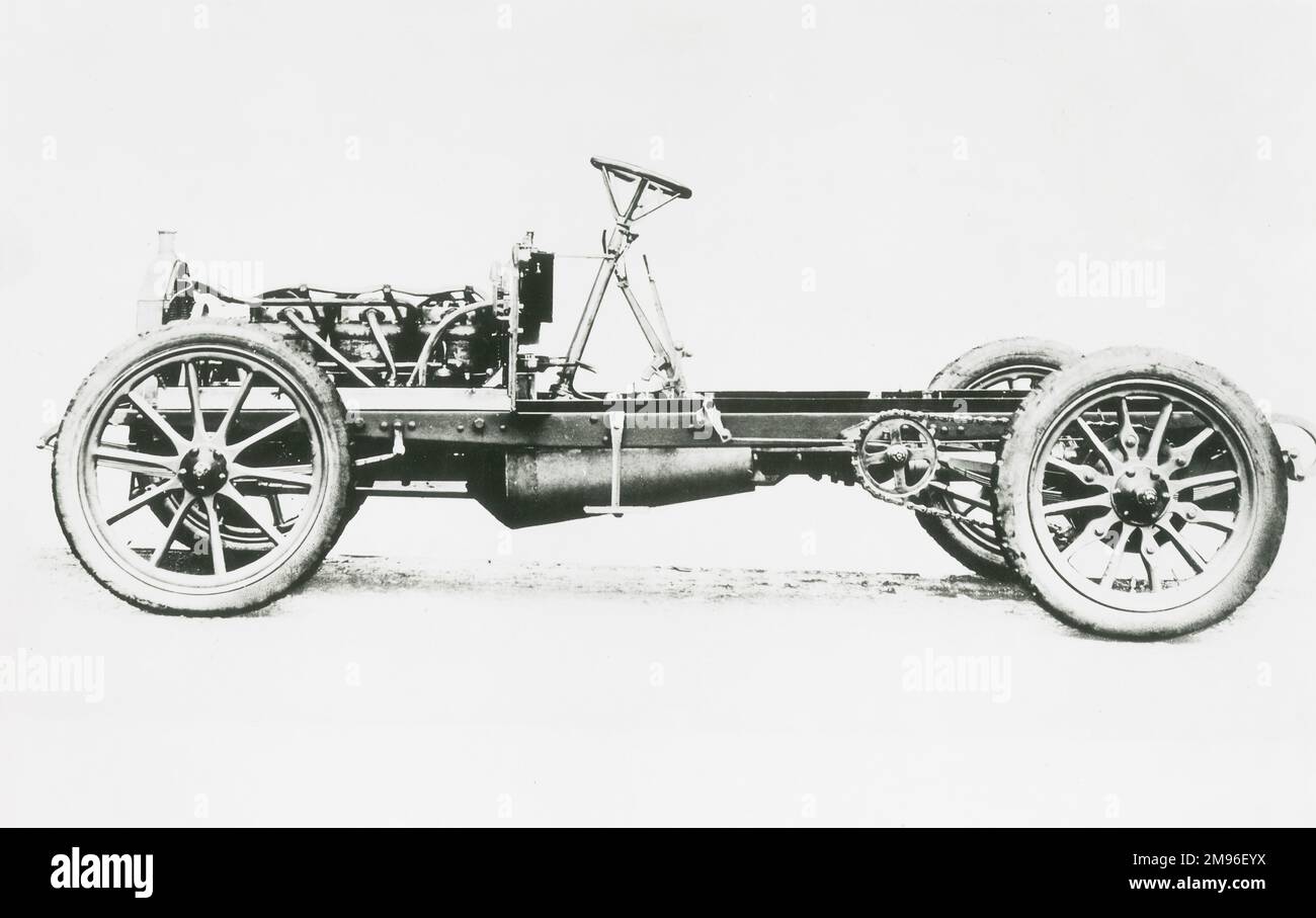 E1, el primer motor de 6 cilindros, en el chasis del T20 Foto de stock