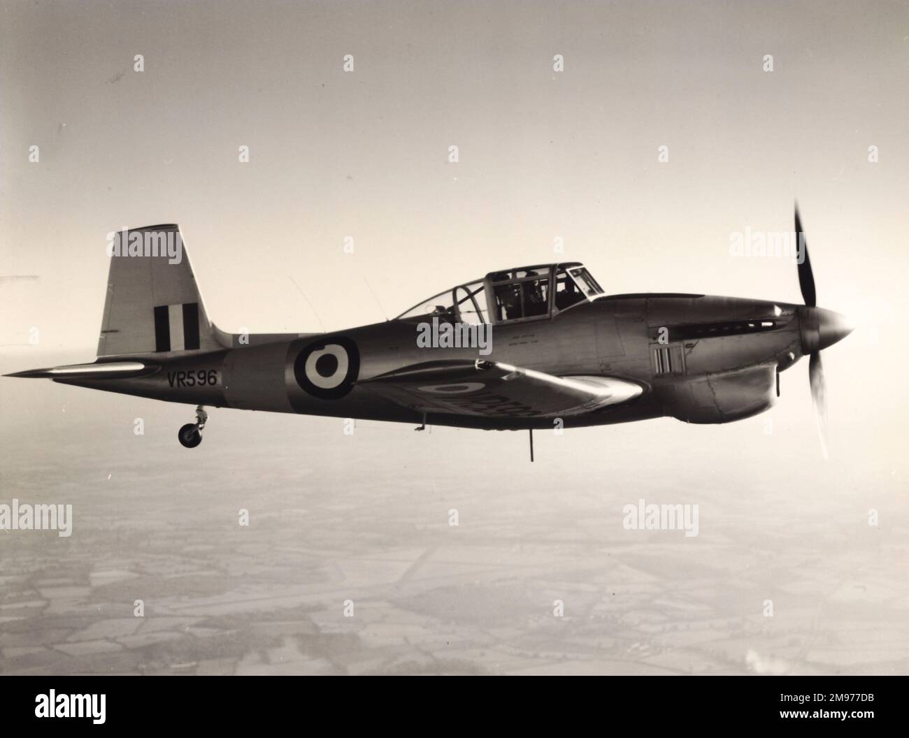 Pre-producción Boulton Paul Balliol T2, VR596. Foto de stock