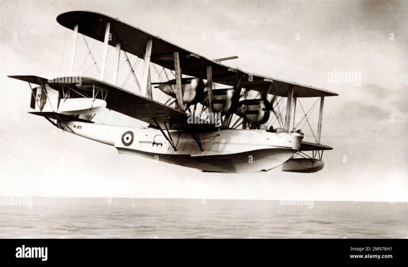Blackburn RB1 Iris I, N185, sobrevolando Cromer el 29 de septiembre de 1926. Foto de stock