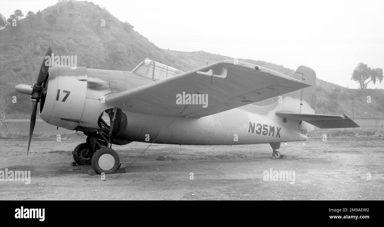 General Motors FM-2 Wildcat N35KX (msn 5626) más tarde N35M, luego N86572, ahora apto para el aire con el Warhawk Air Museum, Nampa, ID Foto de stock