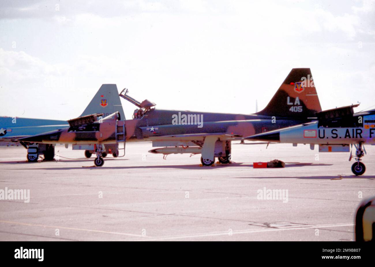 Fuerza Aérea de los Estados Unidos (USAF) - Northrop F-5A-50-NO Freedom Fighter 70-1405 (msn N.6527), en la Base Luke de la Fuerza Aérea, Arizona. Foto de stock