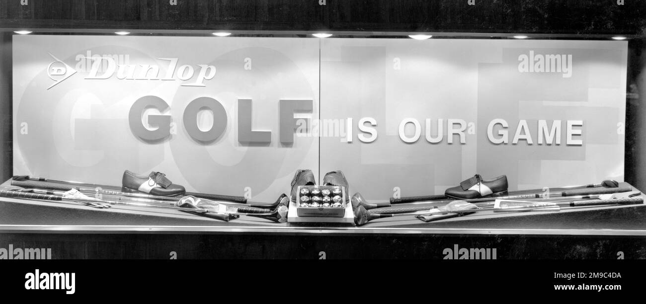 Pantalla de ventana para 'El golf es nuestro juego' de Dunlop Foto de stock