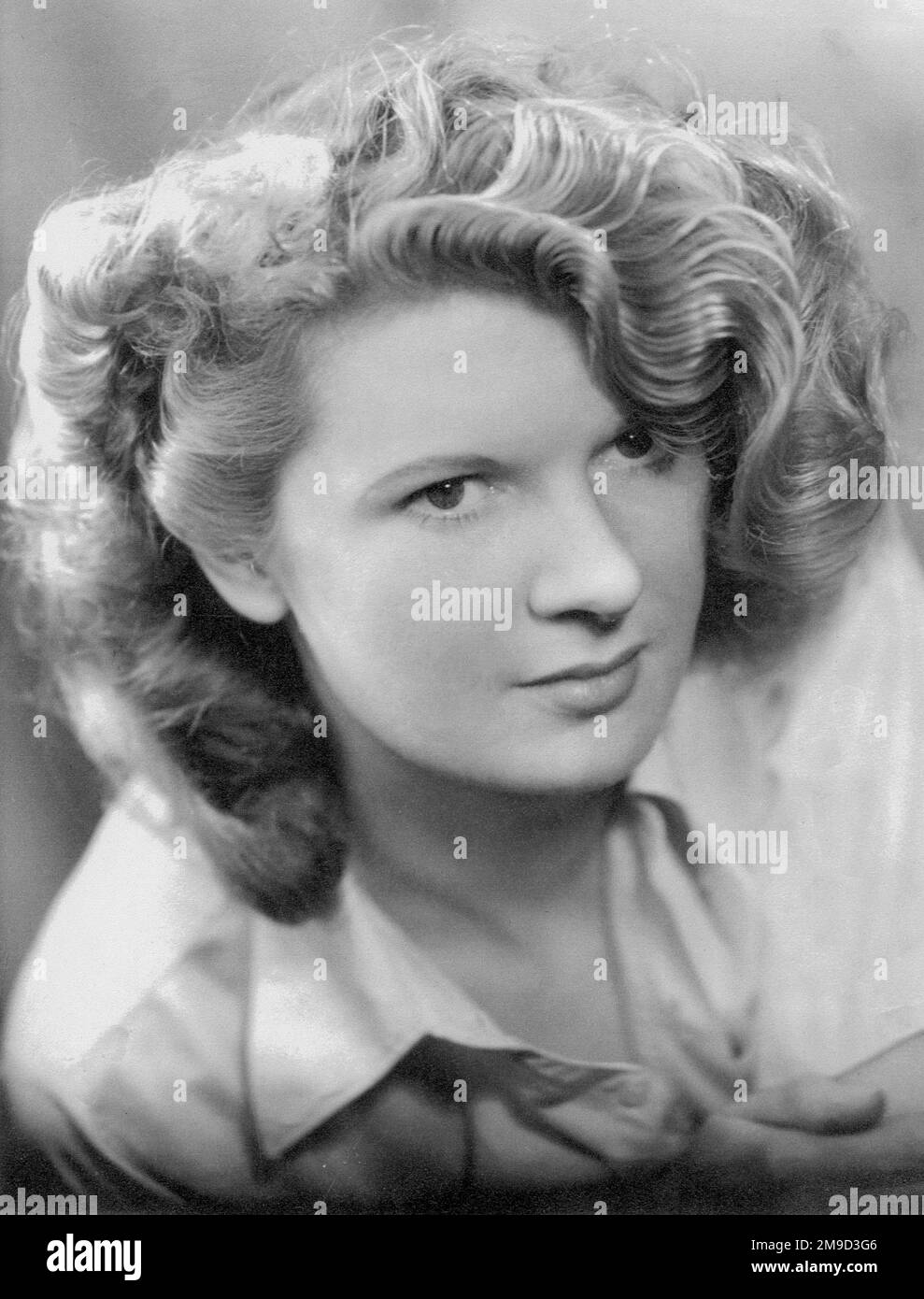 Blusa camiseta Imágenes de stock en blanco y - Página 2 -