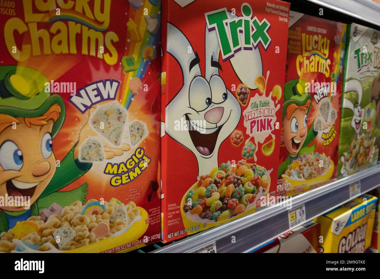 Lucky charms cereal fotografías de alta resolución -