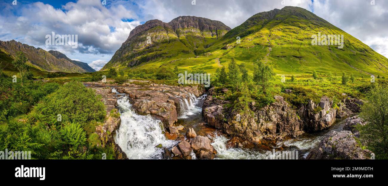 Paisaje con el río Etive, Escocia, Reino Unido Foto de stock