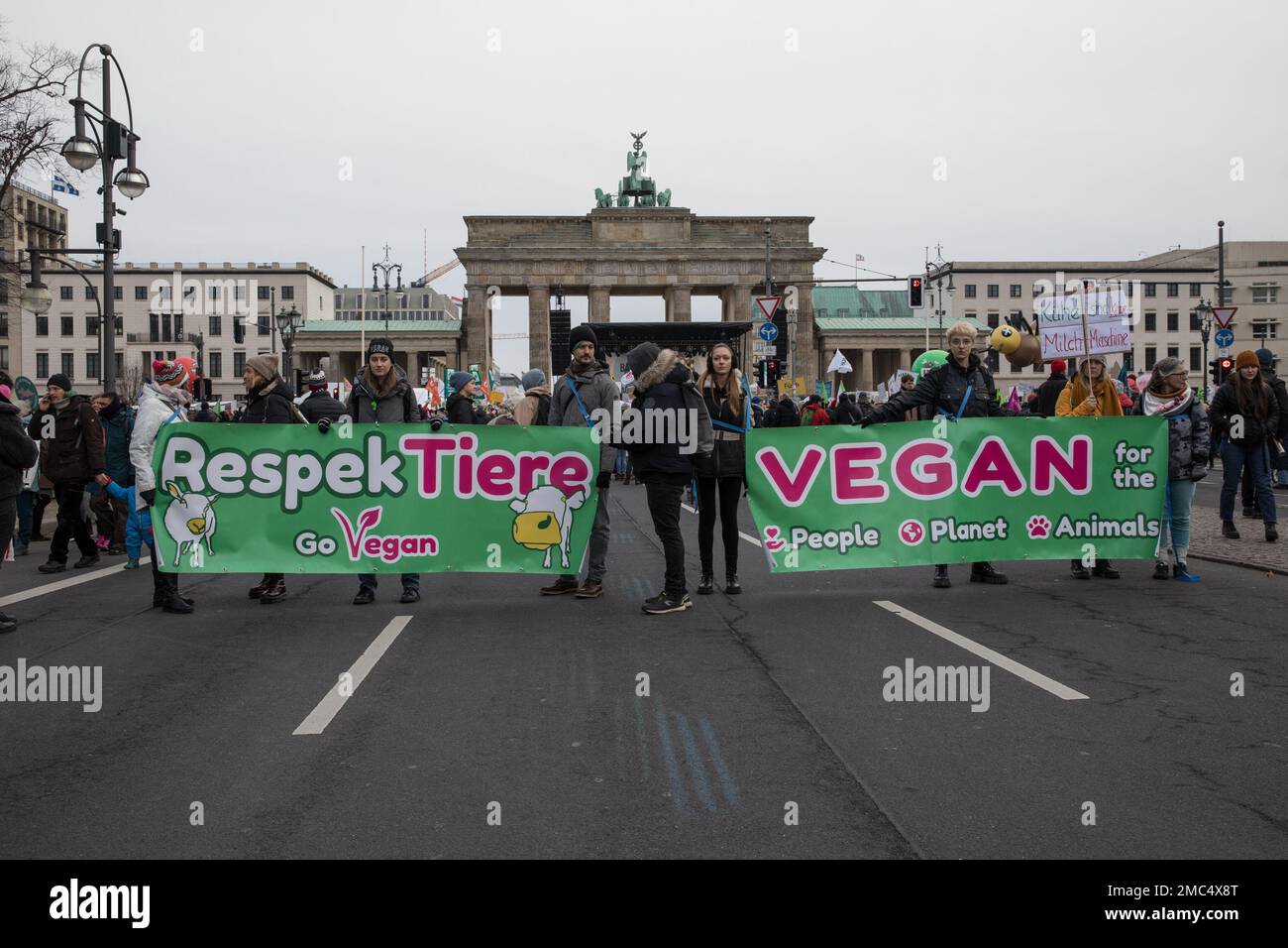 El 21 de enero de 2023, una manifestación que pedía un cambio en la  política agrícola atrajo a varios miles de personas a las calles del  distrito gubernamental de Berlín. La coalición '