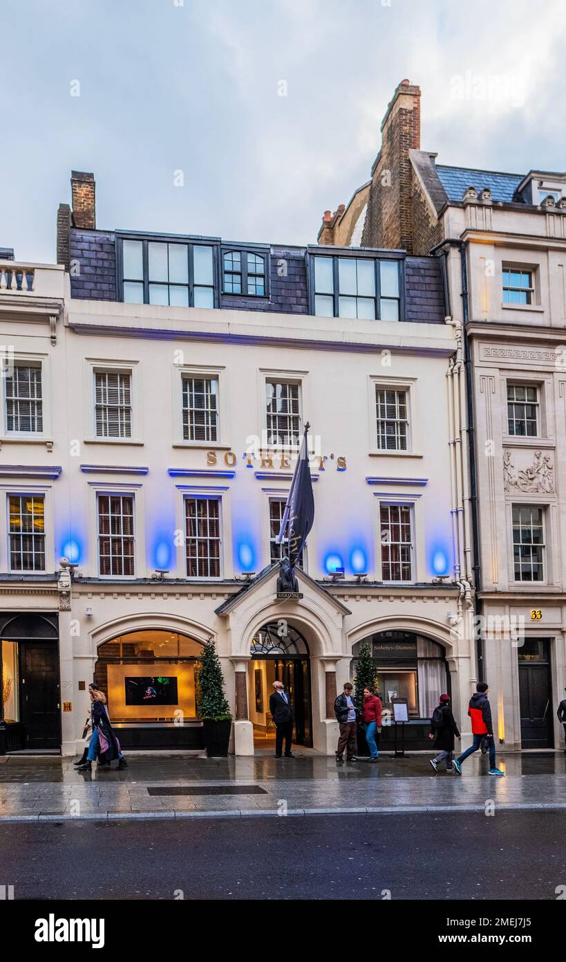 Sotheby's, los subastadores en Old Bond Street, Mayfair Londres W1 Foto de stock