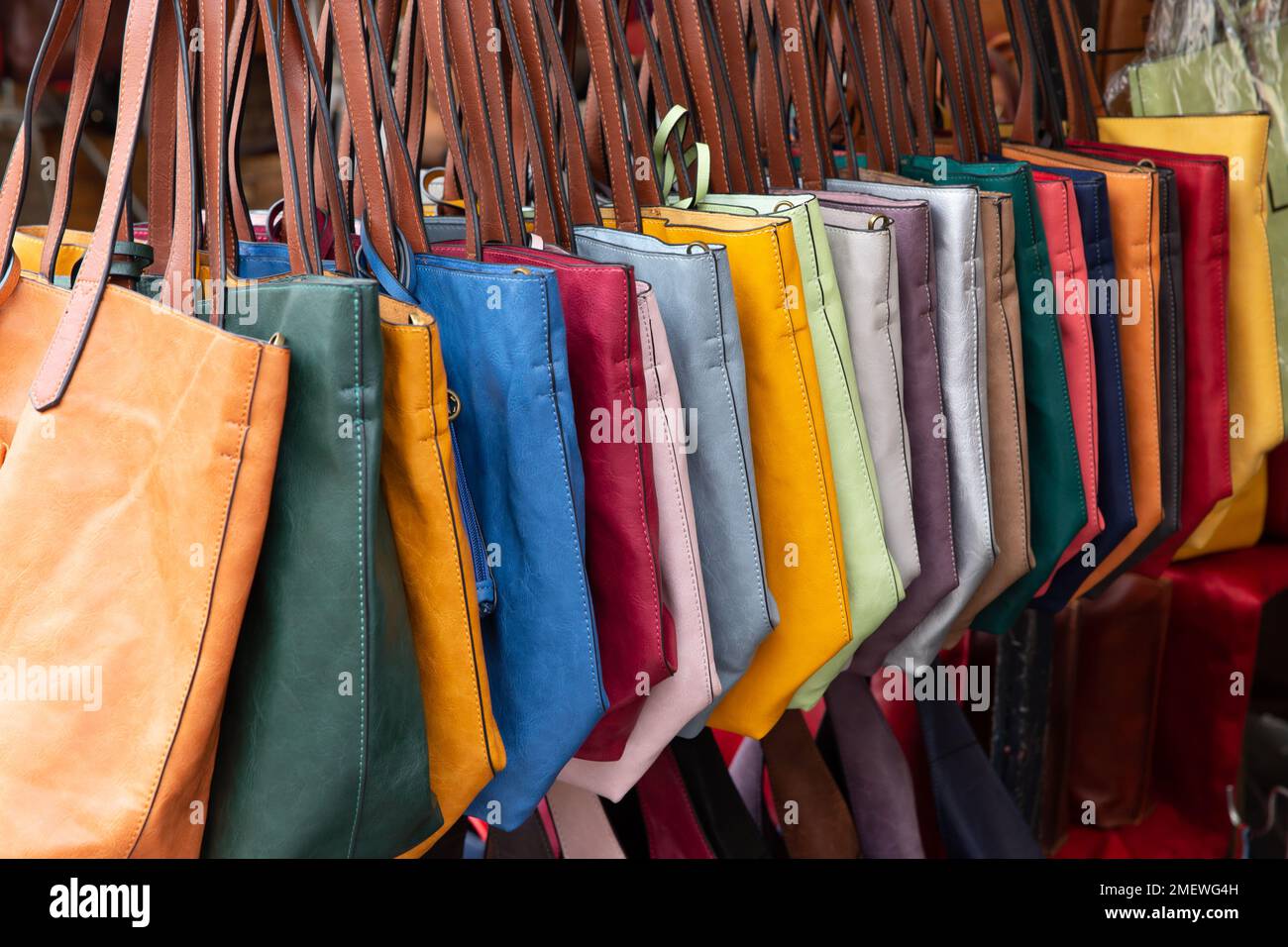 Monederos en florencia fotografías e imágenes de alta resolución - Alamy