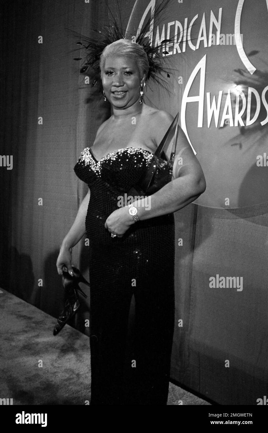 Aretha Franklin en el 1983 American Music Awraids. Crédito: Ralph Domínguez/MediaPunch Foto de stock