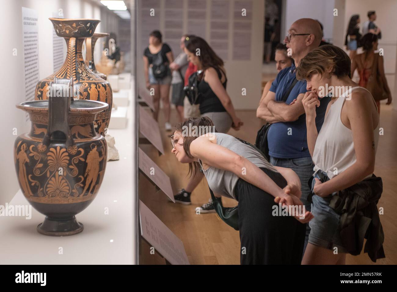 Arte griego, colección del Museo Arqueológico Nacional de Taranto. Museo Nacional de Bellas Artes, Buenos Aires, Argentina Foto de stock