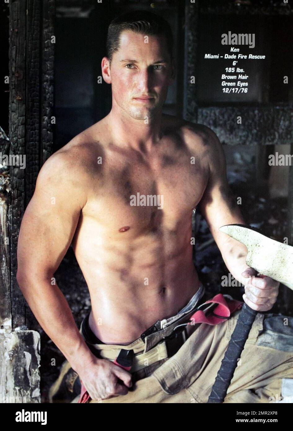 South florida firefighters calendar fotografías e imágenes de alta