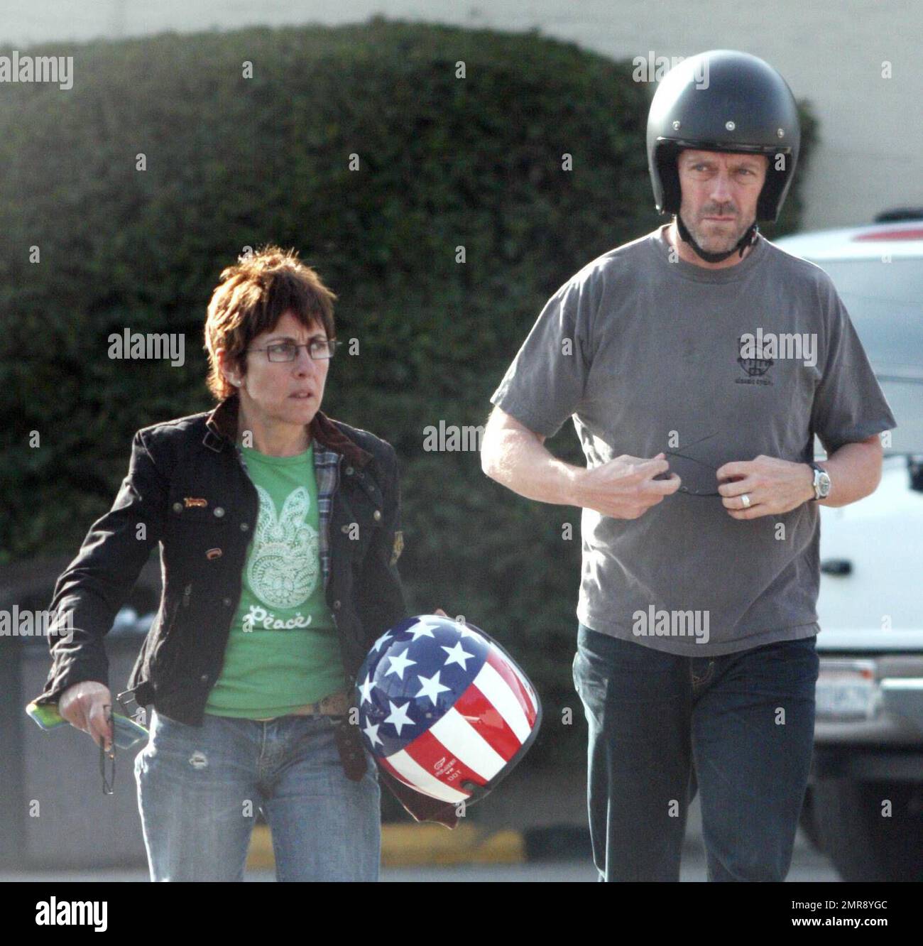 ¡Exclusivo! Hugh Laurie y su esposa