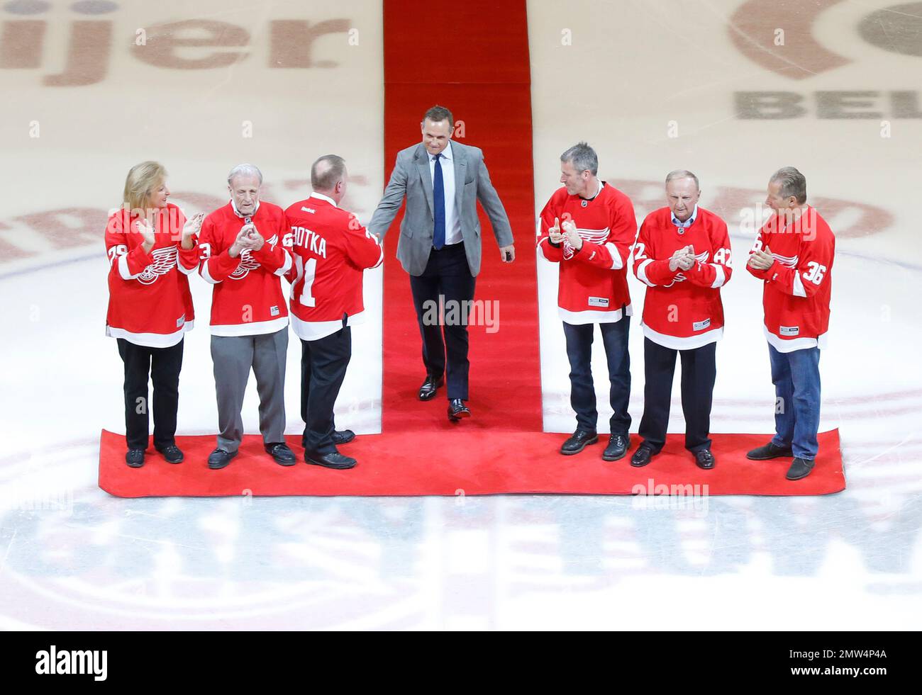 Former Detroit Red Wings player and current Tampa Lightning general