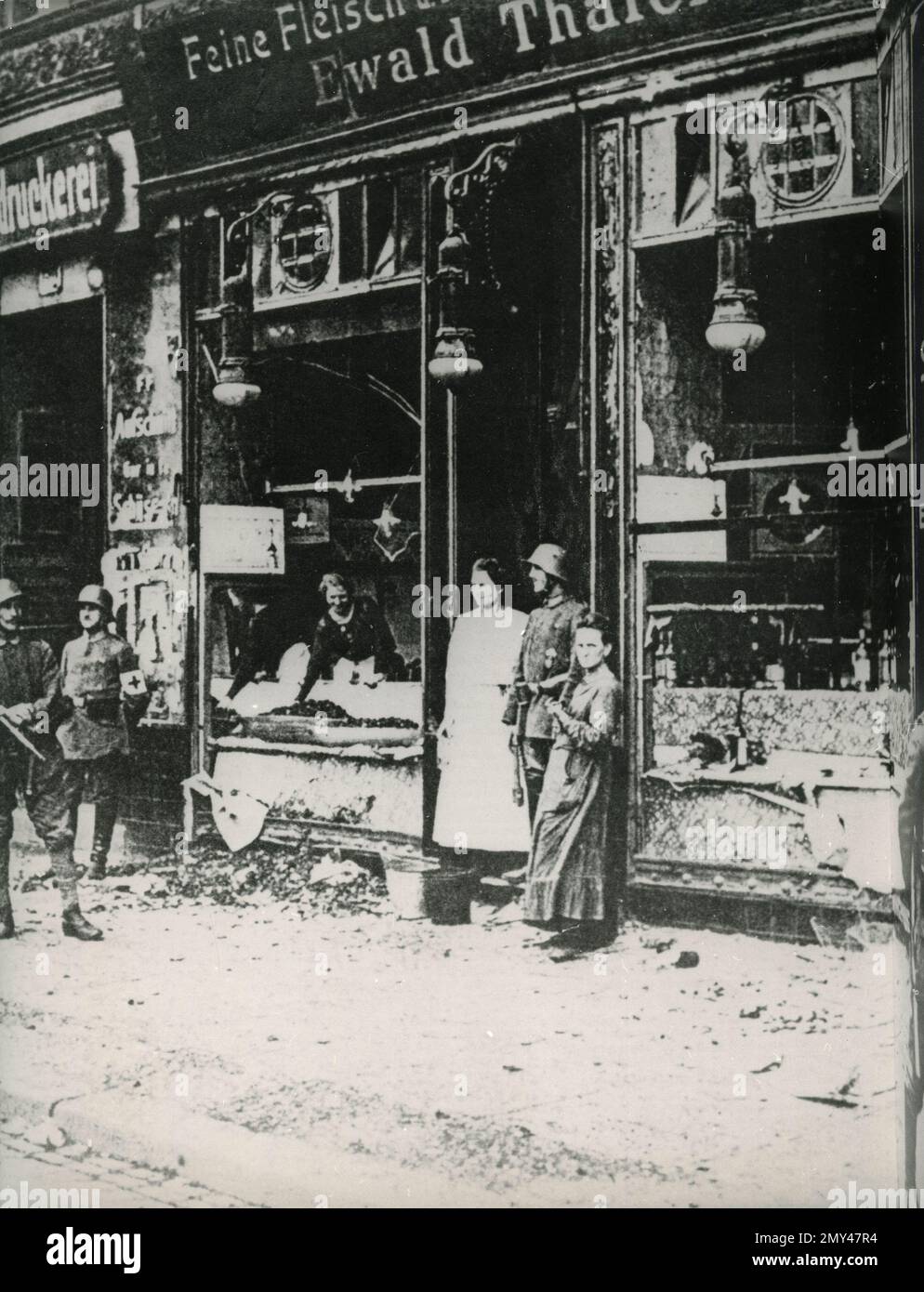 Caos y hambre en Berlín, Alemania 1918 Foto de stock