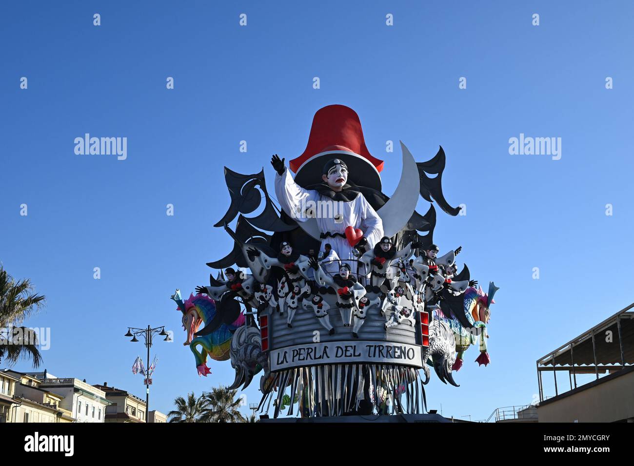 viareggio (italia) febrero 05-2023 ciento cincuenta carrozas de carnaval Foto de stock