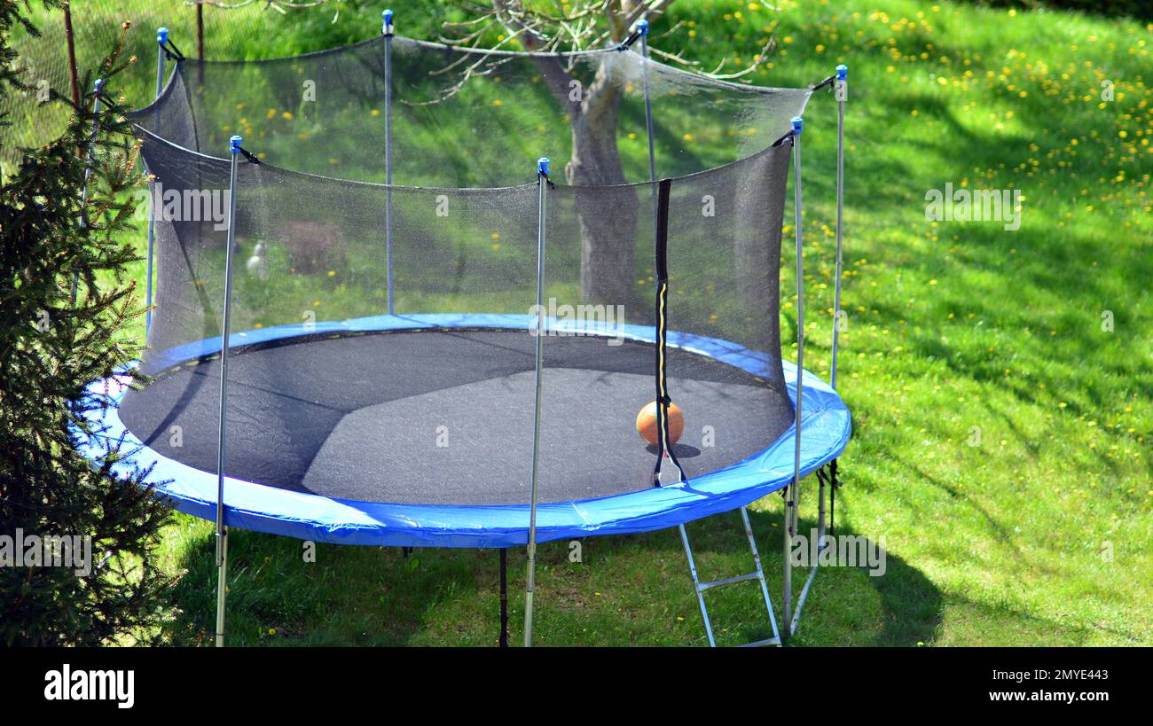 Trampolín de salto con protección de red de seguridad trampolín para niños  y adultos para divertirse al aire libre