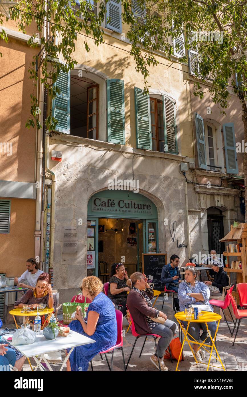 Café, Toulon, Var, Provenza-Alpes-Costa Azul, Francia, Europa Occidental Foto de stock
