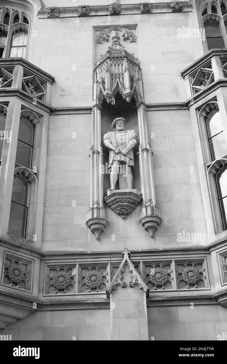 Cambridge Un sueño de los fotógrafos callejeros en la captura de los residentes y su arquitectura un lugar de visita obligada en el Reino Unido Foto de stock