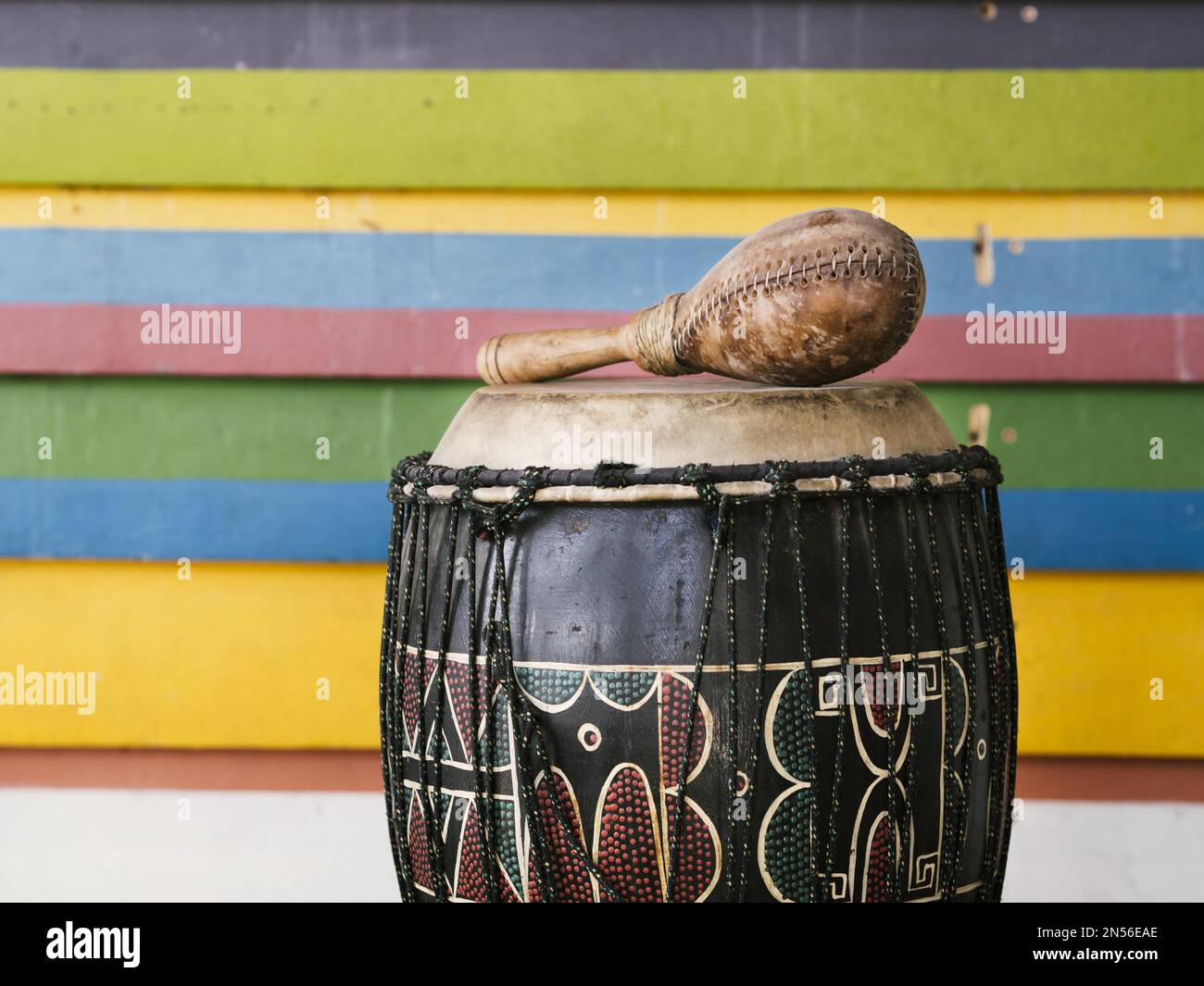 Percussion instruments caribbean fotografías e alta resolución - Alamy