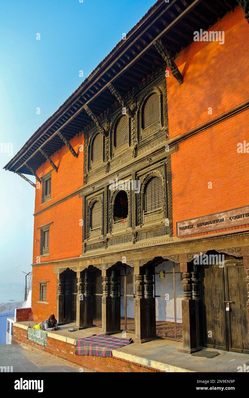 Varanasi, Uttar Pradesh, India, Shri Samrajeswar Pashupatinath Mahadev Mandir, también conocido como el Mandir Nepalí Foto de stock