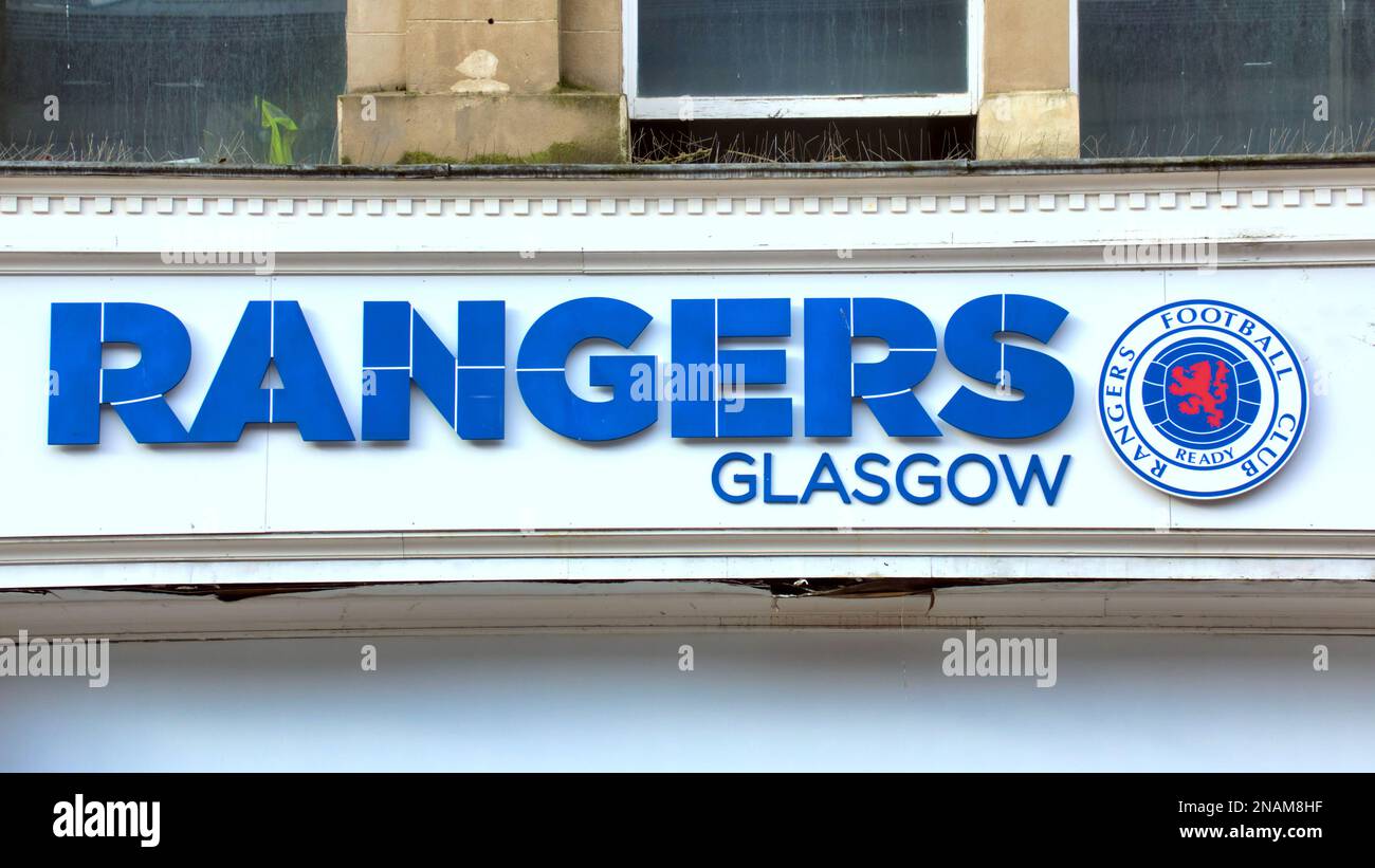 Cartel de la tienda del club de fútbol de los Glasgow Rangers FC Foto de stock