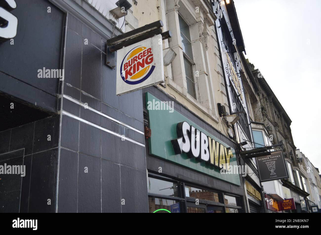 Burger king v metro cardiff fotografías e imágenes de alta resolución