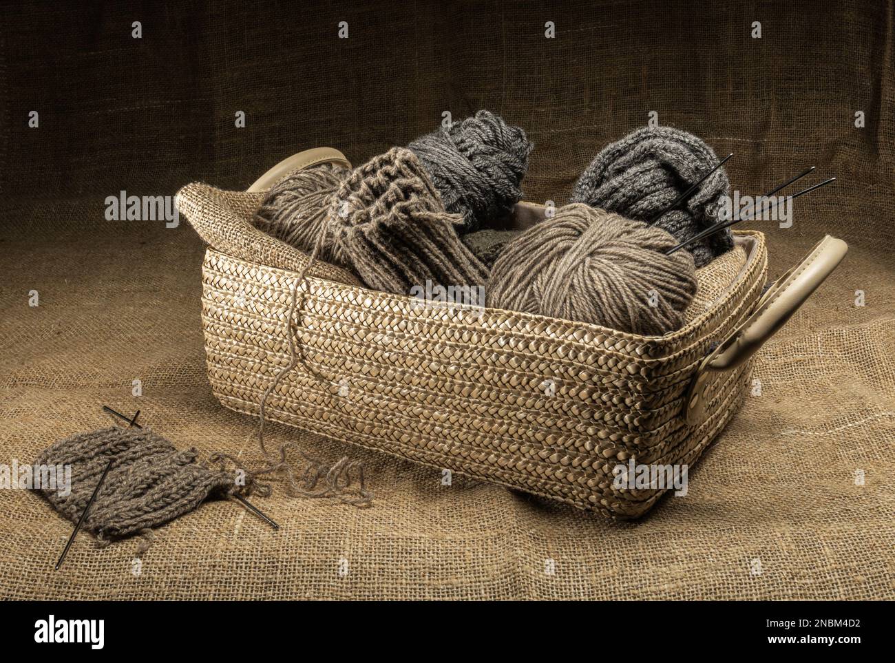 Cesta pequeña de flores de ratán, jarrón de mimbre, cesta de tejido de  paja, cesta de artesanía de ratán para lavandería, cesta de flores de