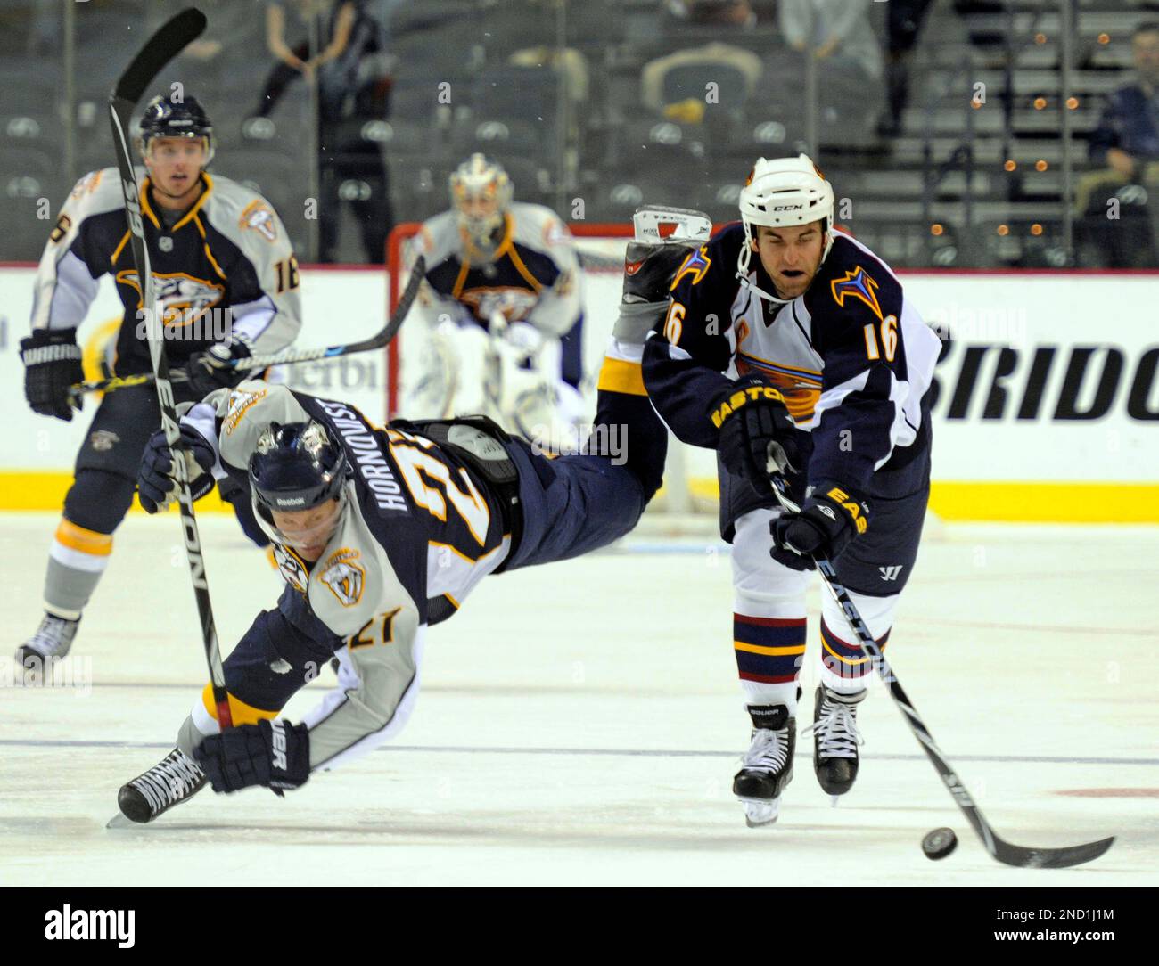 Nashville Predators right wing Patric Hornqvist (27), of Sweden, falls