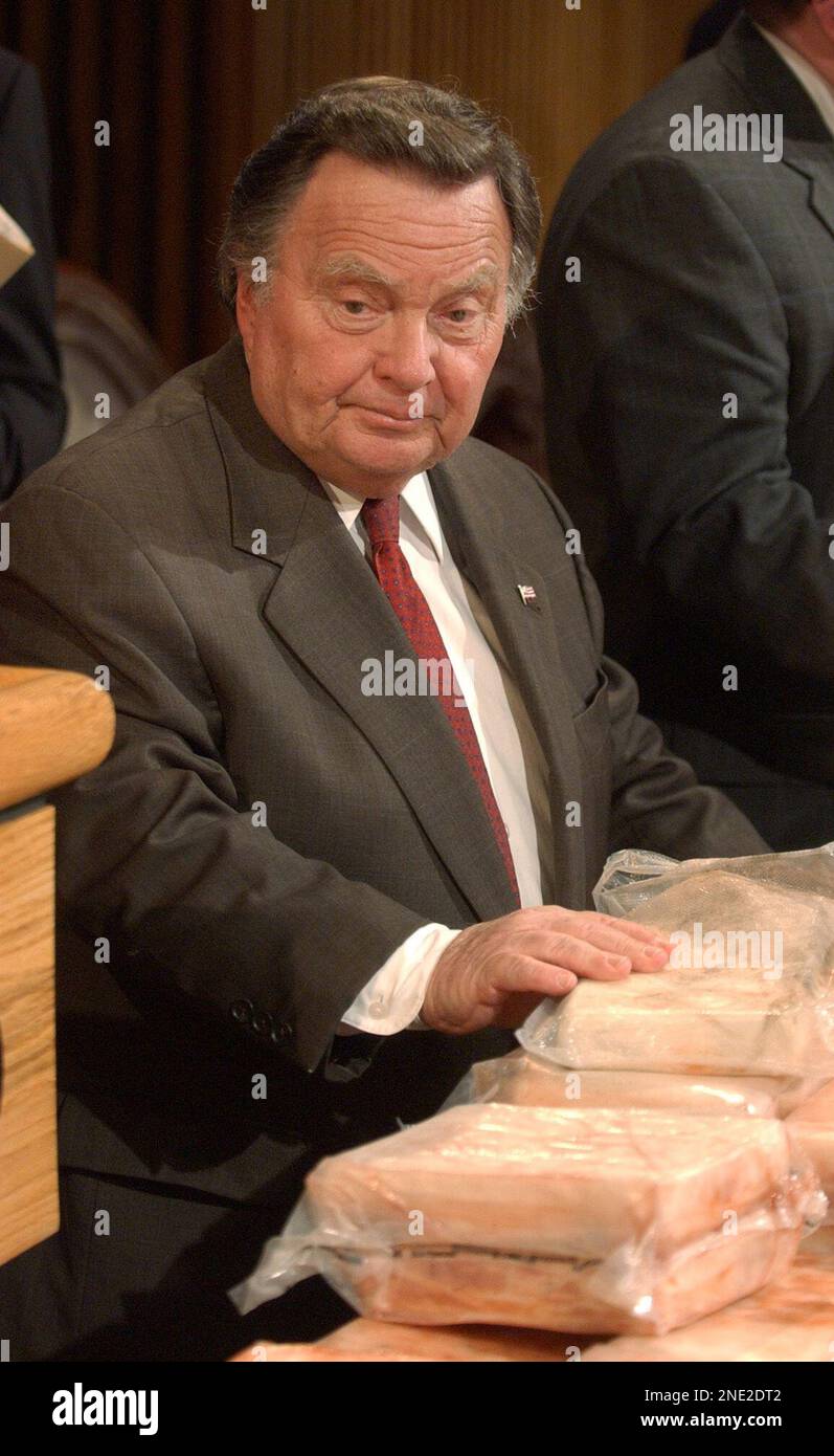 In this April, 14, 2003 file photo, Queens District Attorney Richard