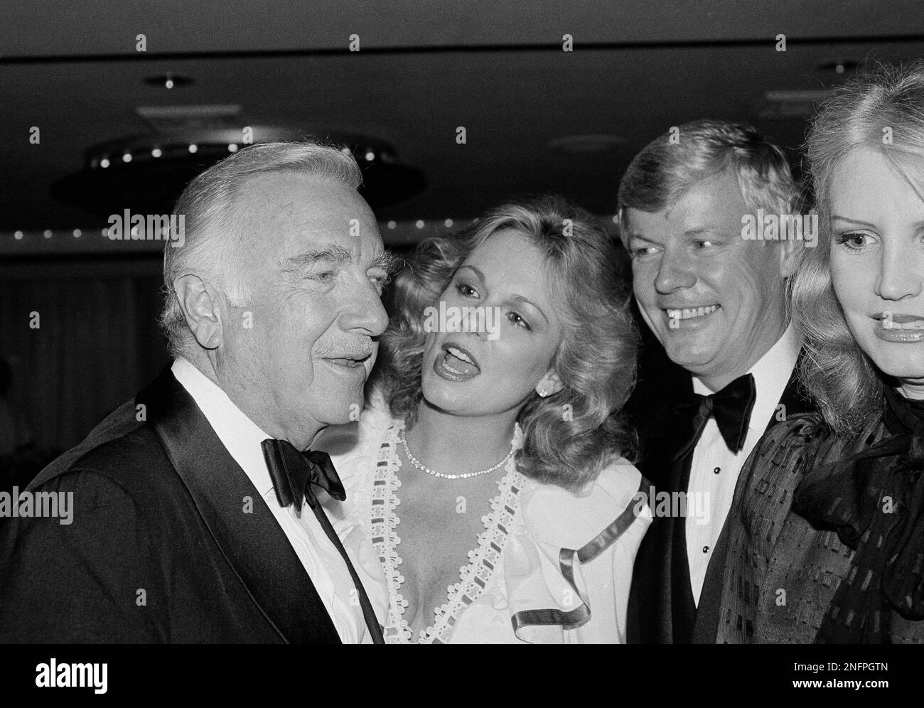 kentucky-governor-john-y-brown-right-and-his-wife-phyllis-george