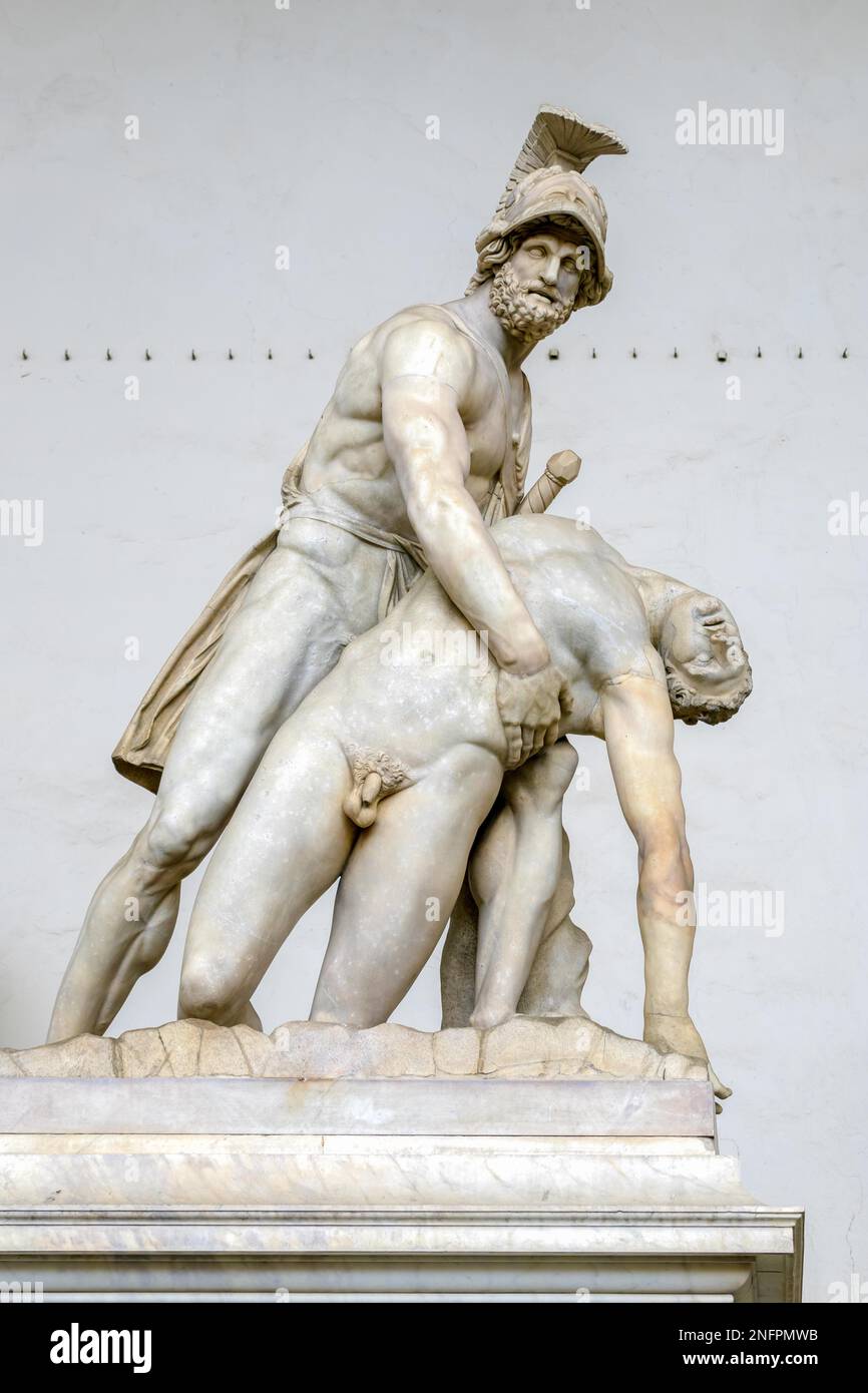 Florencia, la Toscana/ITALIA - 19 de octubre : Estatua de Menelao sujetando el cuerpo de Patroclus, Loggia dei Lanzi, Florencia el 19 de octubre, 2019 Foto de stock