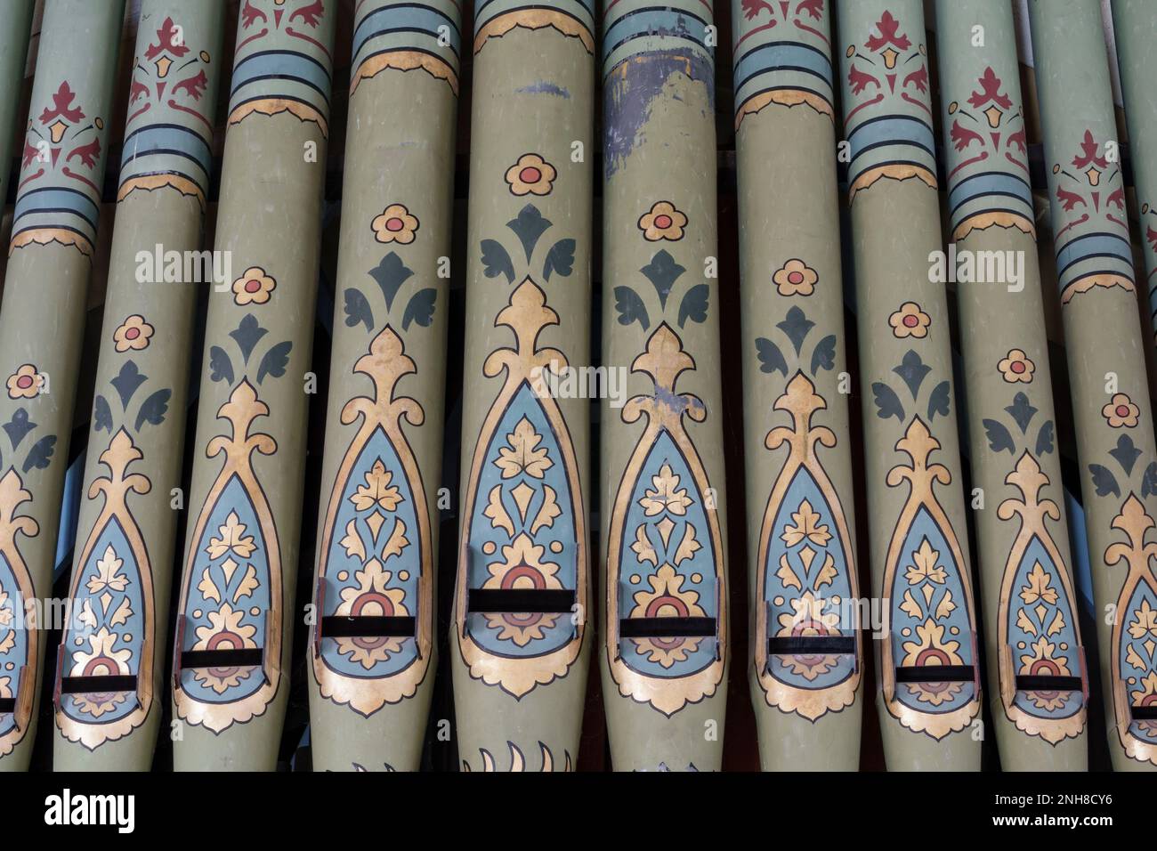 Tubos de órgano en la Iglesia de Santa María, Playford, Suffolk, Inglaterra Foto de stock