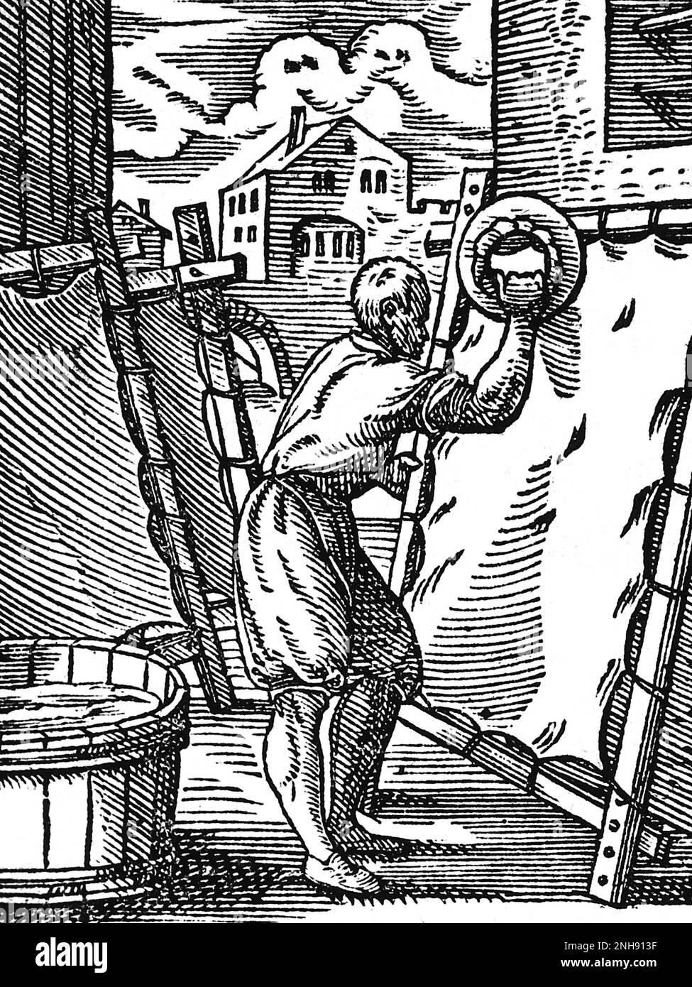 Un pergamino del siglo 16th que suaviza un animal que se esconde en una camilla. Ilustración del Libro de Oficios de Jost Amman, 1568. Foto de stock